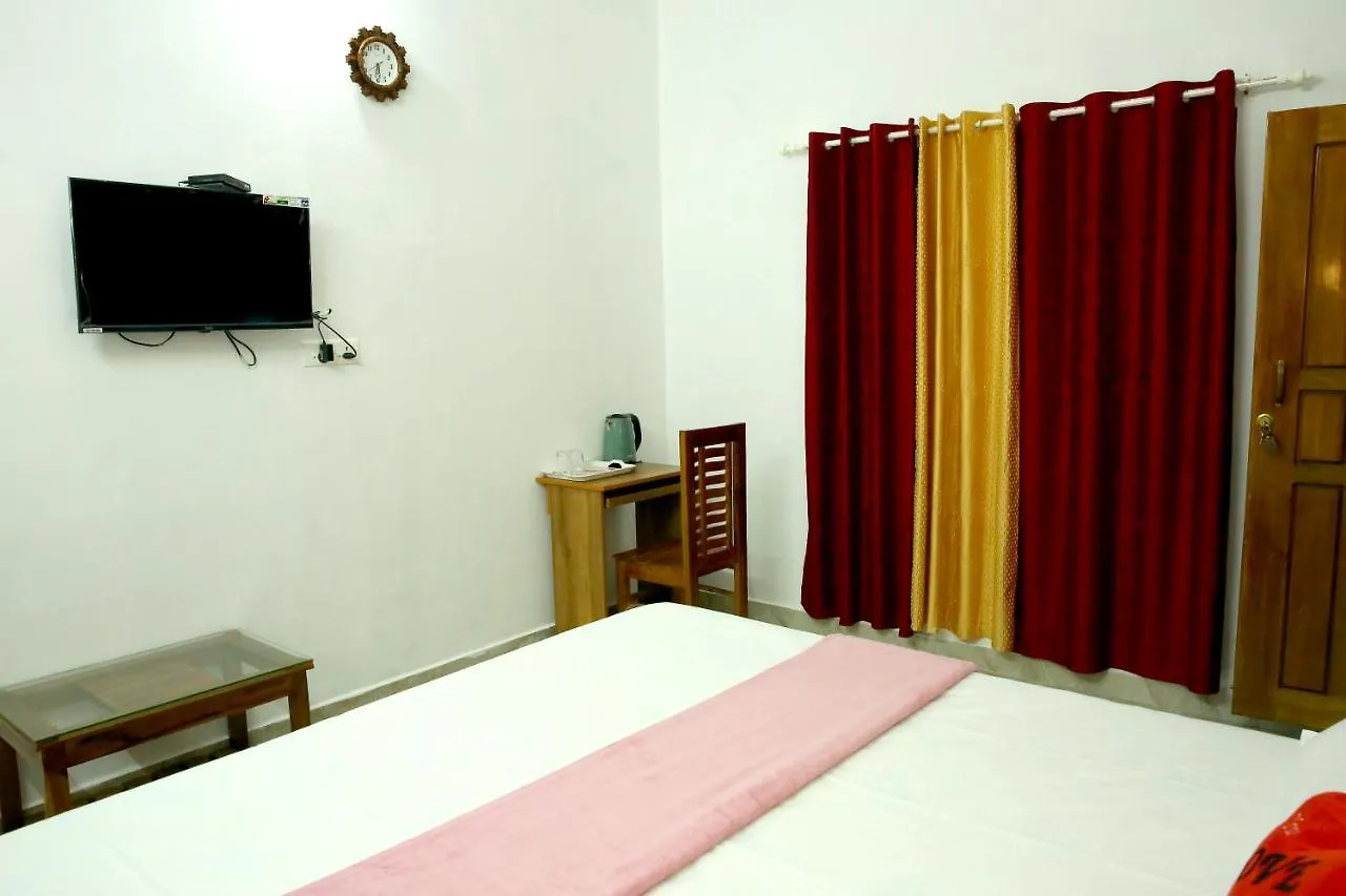 Thekkady Homes 0*,